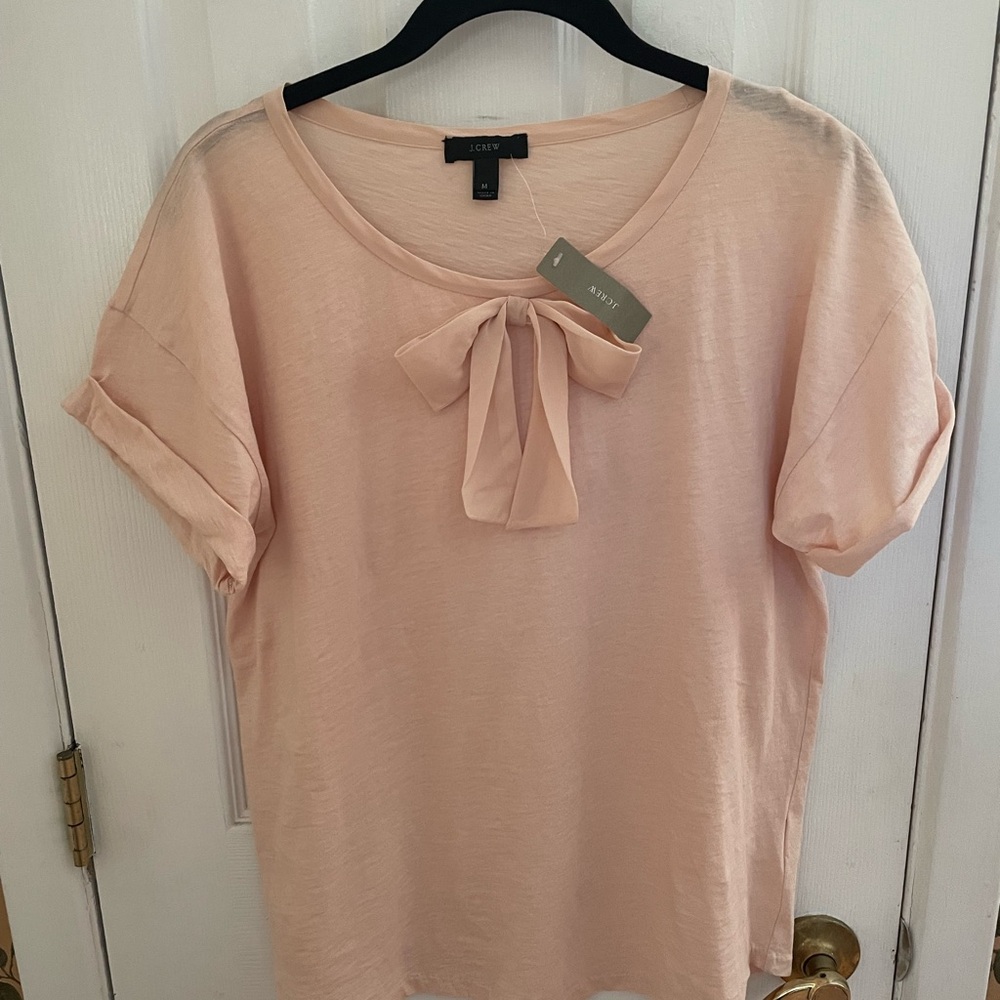 J. Crew woman Light blush top with a bow